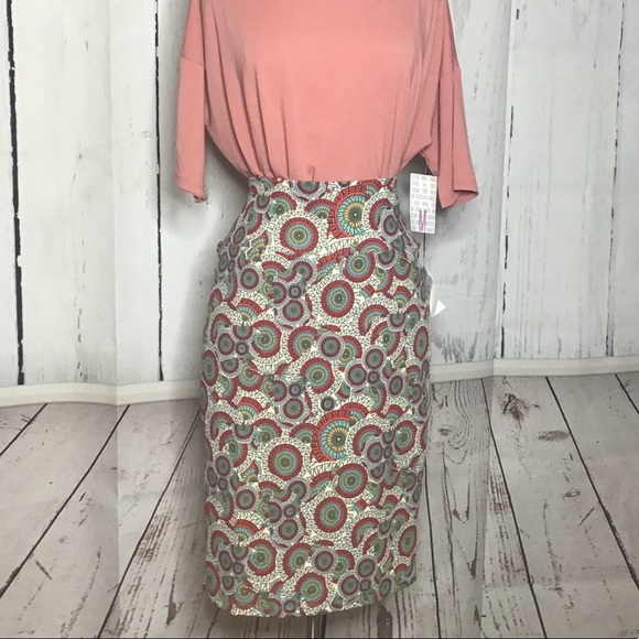 Lularoe Cassie Skirt - Picture 3 of 13